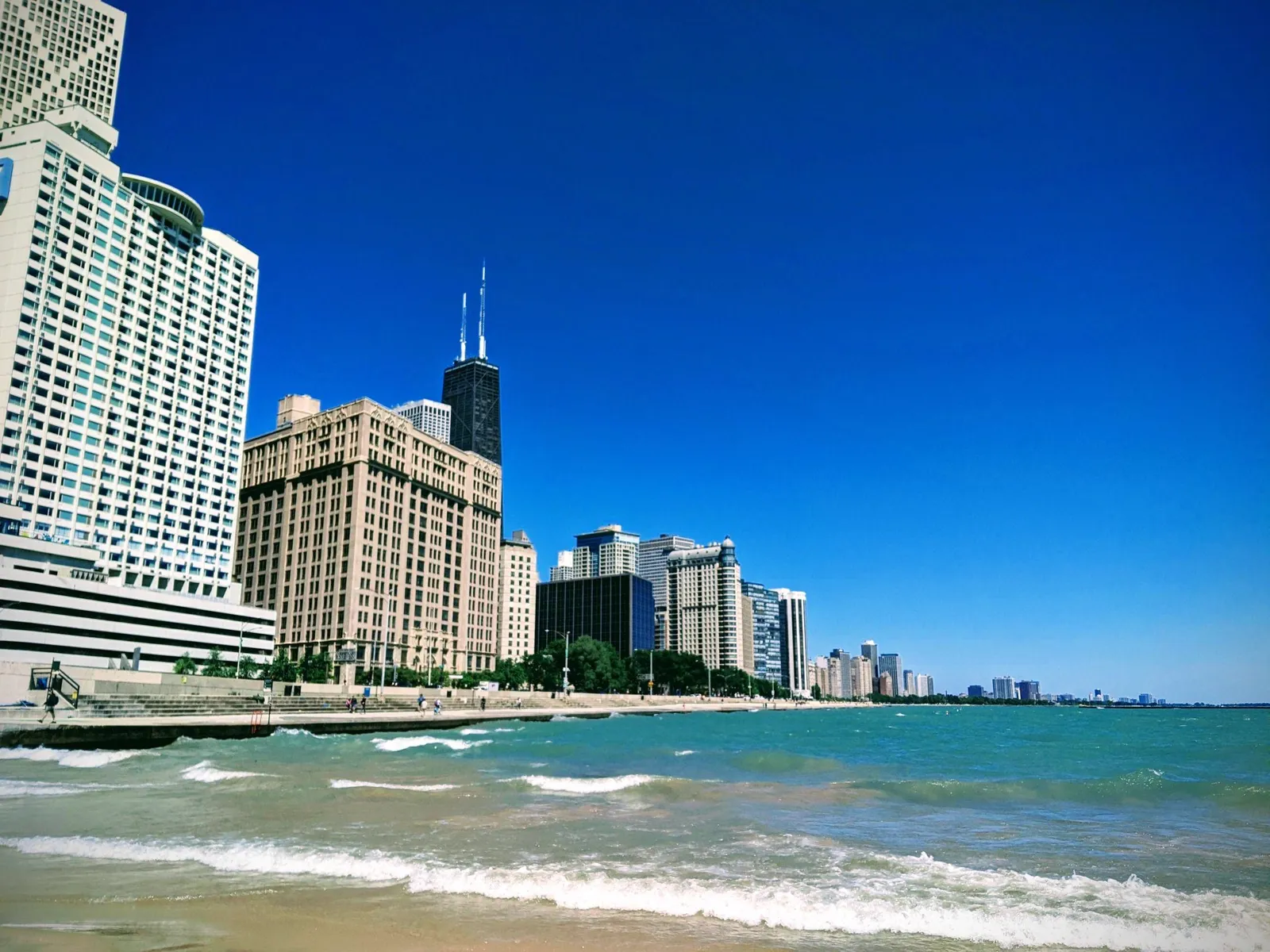 The Chicago River downtown
